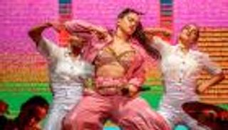 بالصور.. تفاصيل بسيطة تحدد ملامح موضة 2021