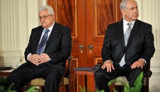 عباس ونتنياهو في لقاء سابق 