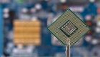 مسألة "أمن قومي".. البيت الأبيض يفتح ملف "رقائق السيارات"