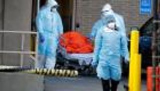 كورونا يسرق عاما من أعمار الأمريكيين