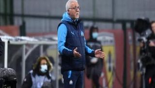 المدرب ناصر لارغيت