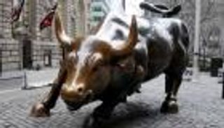 وفاة مبدع "الثور الهائج" في وول ستريت عن 80 عاما