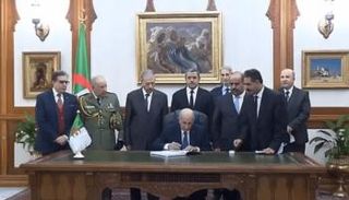 الرئيس الجزائري عبد المجيد تبون