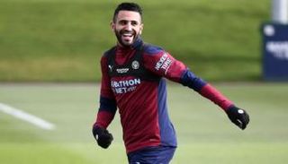 رياض محرز نجم فريق مانشستر سيتي ومنتخب الجزائر