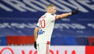 إسلام سليماني مهاجم ليون