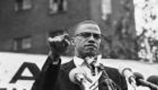 بعد 56 عاما على مقتله.. رسالة من فراش الموت تعيد مالكوم إكس للحياة