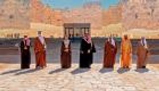 وفدان من الإمارات وقطر يلتقيان في الكويت لمتابعة بيان "العُلا"