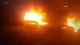 المحتجون قطعوا طريقا يربط بين مدينتي تشابهار وراسك بالإطارات المشتعلة