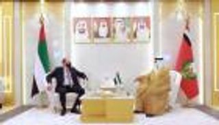 وزير الدولة لشؤون الدفاع الإماراتي يلتقي عددا من كبار ضيوف آيدكس 2021