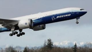 طائرة من طراز بوينج 777