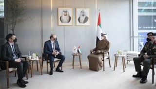 جانب من لقاءات الشيخ محمد بن زايد آل نهيان في معرض
