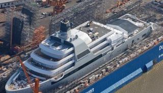 يخت رومان أبراموفيتش