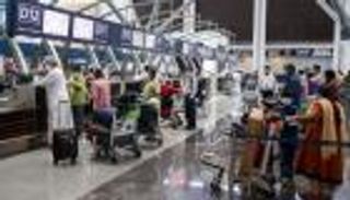 لاحتواء كورونا.. سلطنة عمان تمنع دخول القادمين من 10 دول