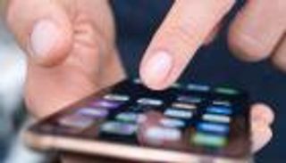 تطبيقات ضارة في هاتفك لا يمكن الاستغناء عنها