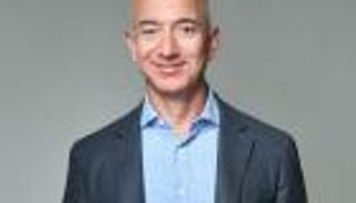 جيف بيزوس.. أسطورة العقل والمال