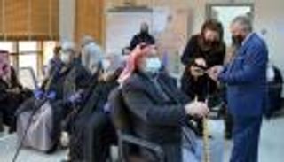 كورونا يعيد فرض حظر التجول إلى الأردن مع ارتفاع الإصابات