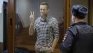 نقل المعارض الروسي أليكسي نافالني من سجنه إلى مكان مجهول