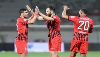 احتفال لاعبي الجزيرة ضد الشارقة