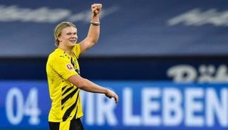 إيرلينج هالاند نجم فريق بروسيا دورتموند