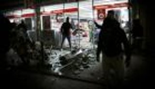 مظاهرة كورونا غربي ألمانيا.. عنف وشغب