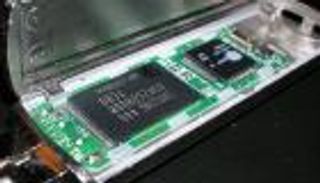 تقنية جديدة لتخزين البيانات أسرع 10 مرات من وحدات الذاكرة