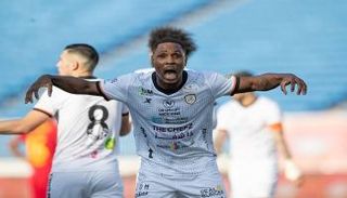 أوديون إيجالو 