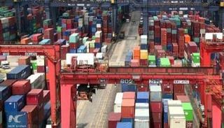 التجارة العالمية تشهد انتعاشا