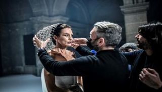 عارضة الأزياء الإسبانية نييفيس ألفاريز 