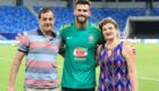 بغياب أليسون.. هدف لاعب ليفربول يصل إلى البرازيل