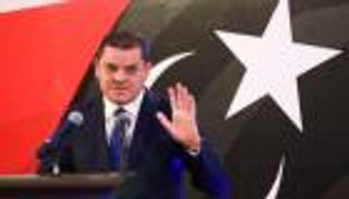 أول تعليق لرئيس الحكومة الليبية على مزاعم الرشى