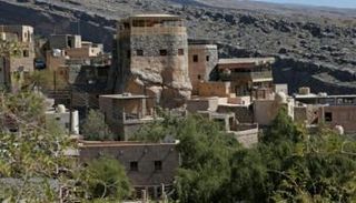 لقطة عامة لقرية مسفاة العبريين العمانية