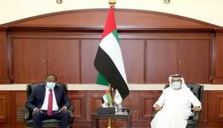 جانب من لقاء مدير عام صندوق أبوظبي للتنمية ووزير التخطيط والتنمية البنيني