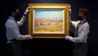 أنجلينا جولي تبيع "لوحة تشرشل" بمبلغ قياسي