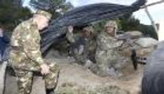 الجيش الجزائري يفكك شبكة إرهابية شمالي البلاد