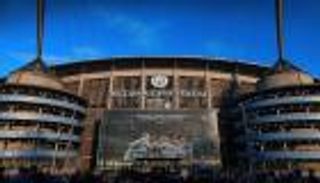 أضخم ملاعب الدوري الإنجليزي.. مانشستر سيتي يفقد الصدارة