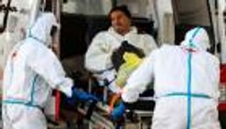 بأمر القضاء.. لبناني يلزم "الصحة" بمنحه لقاح كورونا