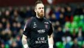 أوكيدجة "المجنون" يعقد وضعيته مع منتخب الجزائر