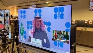 وزير الطاقة السعودي في اجتماع أوبك الرابع عشر