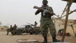 مقتل جندي مالي و8 مسلحين في هجوم 