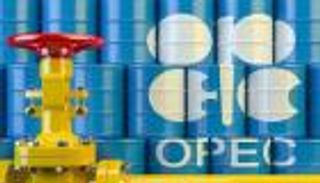 "أوبك+" تحلق بأسعار النفط.. فكم يبلغ سعر البرميل؟