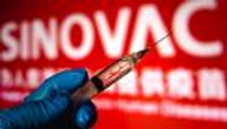 دراسة تكشف مدى فاعلية لقاح "سينوفاك" ضد سلالة كورونا البرازيلية