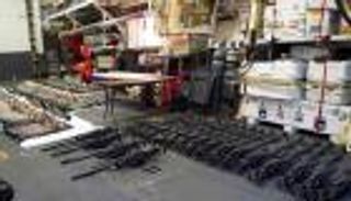 بايدن وسلام اليمن.. معضلة الأسلحة الإيرانية للحوثي