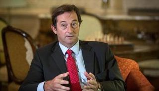 السفير البريطاني لدى ليبيا نيكولاس هوبتون (أرشيفية)