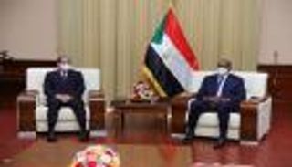 السيسي يصل الخرطوم في أول زيارة للسودان الجديد
