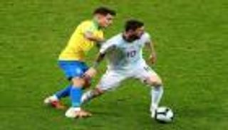 تأجيل سوبر كلاسيكو.. شبح كورونا يعود لملاعب كرة القدم