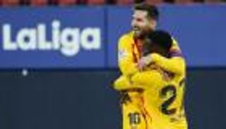 إيلكس موريبا.. فتى برشلونة الواعد يصطحب هدية ميسي إلى القبر