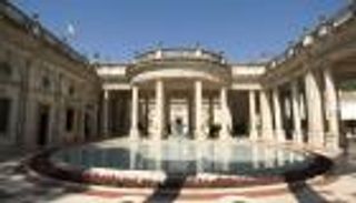 إيطاليا تستعيد رونقها السياحي بطرق مبتكرة.. ما بعد الوباء