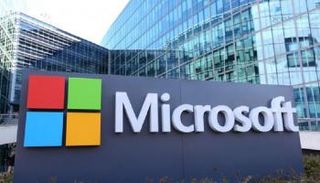 مايكروسوفت من أوائل الشركات التي قبلت بيتكوين