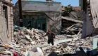 عقب زلزالين.. تضرر مئات المنازل باليونان وتحذيرات للسكان 