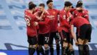 "تيك توك" يحسم صفقات مانشستر يونايتد.. كيف ذلك؟